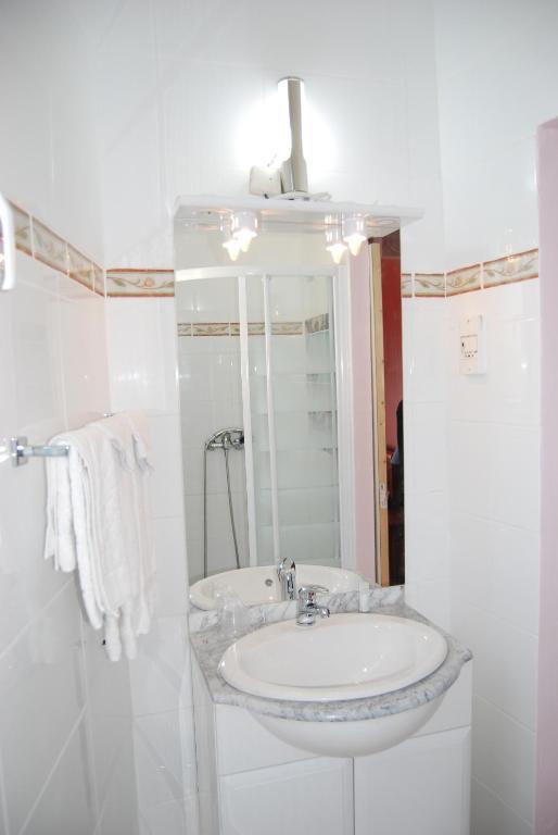 Hotel Azur Νίκαια Δωμάτιο φωτογραφία