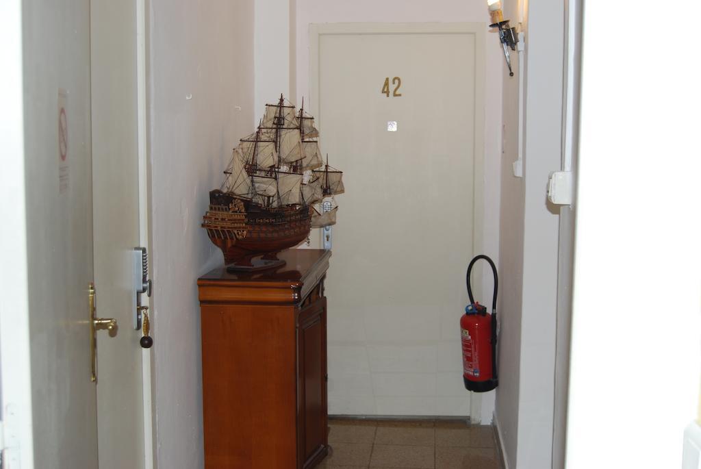 Hotel Azur Νίκαια Εξωτερικό φωτογραφία
